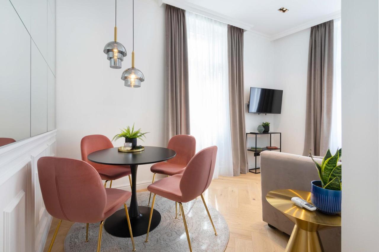 Pierrot & Pierrette Gajeva 6 Apartment Zagreb Luaran gambar